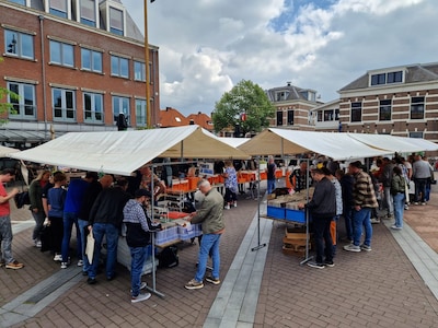 Muziekliefhebbers kunnen zaterdag in Barneveld op zoek naar hun favoriete album tijdens de platen- e