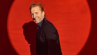 Peter Pannekoek vervangt Dolf Jansen bij Spijkers met koppen: ‘Wees gerust, hij is niet dood’