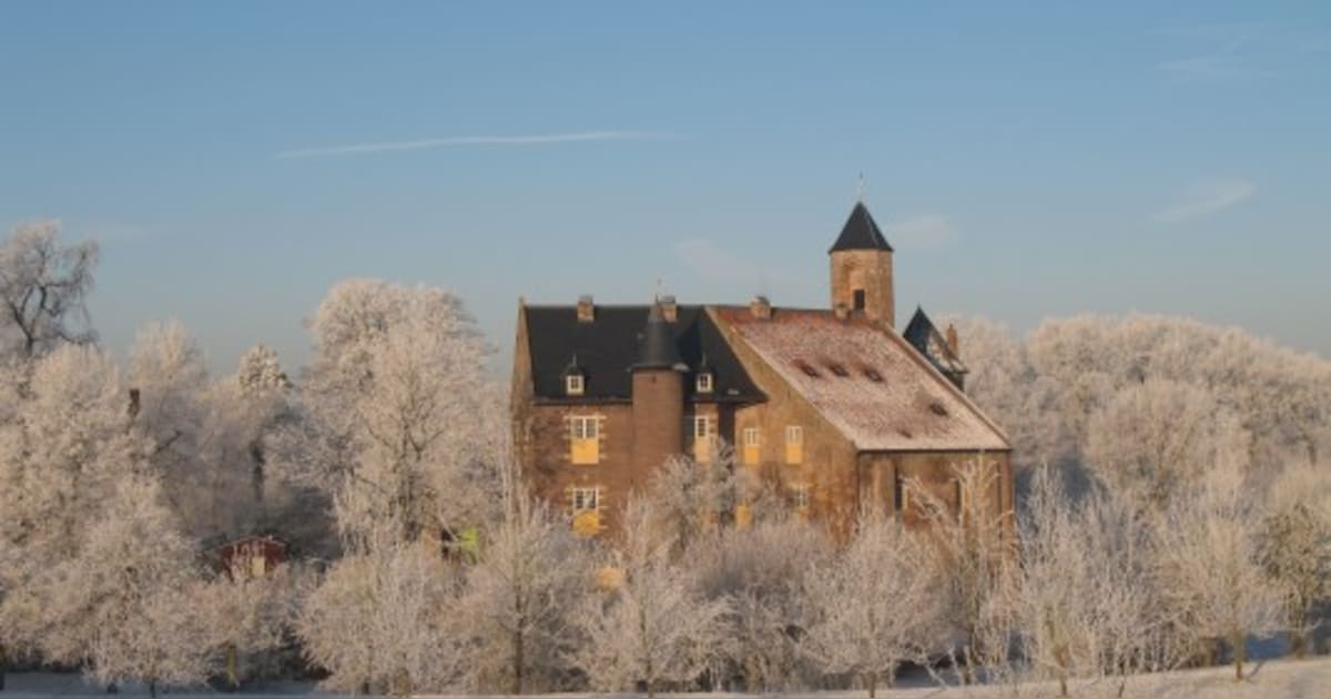 Stinzenplantenexcursie op landgoed Waardenburg Neerijnen