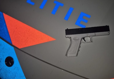 Agent in Middelburg trekt dienstwapen om waterpistool