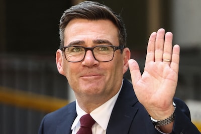 Premier Burnham wil er zijn voor ‘de gewone man’