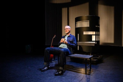 Eric Corton speelt solovoorstelling 'Pa' in Tiel