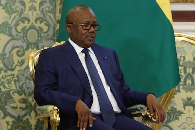 Gevluchte president Guinee-Bissau na coup in Senegal aangekomen