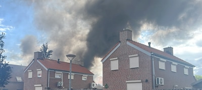 Veel rook bij brand in woonwijk in Uden