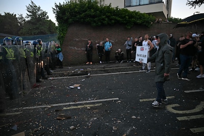 Onrust in Southampton bij betoging vanwege dood van student die werd geboeid