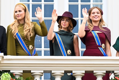 Amalia, Alexia en Ariane steunen elkaar op ‘Prinsesjesdag’ en stelen met zijn drieën de show