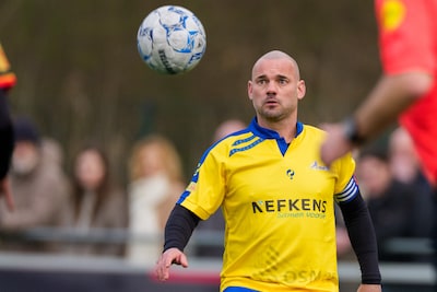 Debuut Wesley Sneijder bij vierdeklasser krijgt mogelijk vervelend staartje: ‘Het is nu aan de KNVB’