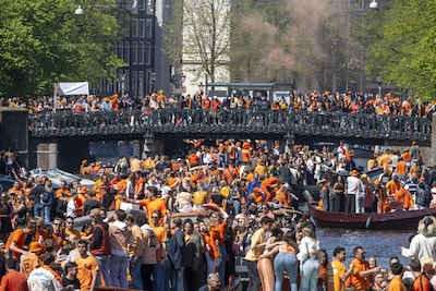 Verdachte (27) van verkrach­ting op Koningsdag blijft in de cel: ‘Hij schaamt zich kapot’