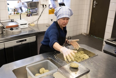 Vegetarische ballen waar veel influencers voor omrijden: dit is het geheim achter Nijmeegs beroemde 