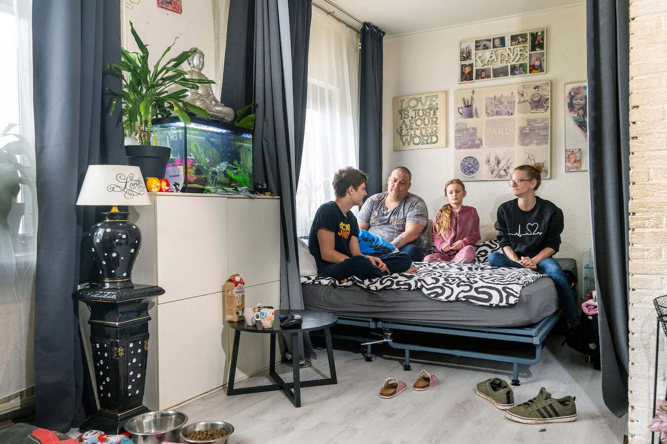 Dit gezin vecht voor sloop van zijn 102-jarige woning: ‘Een ruïne vol ...