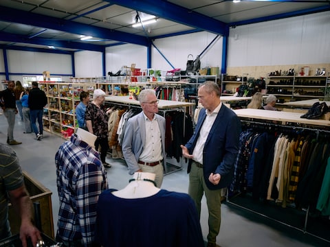 Eén euro en tien cent voor een cd van Springsteen: kringloopwinkel Gemert van start