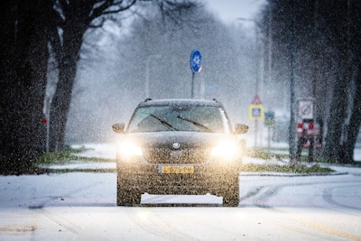 Opnieuw code oranje in het noorden van Nederland: kans op gladheid door ijzel