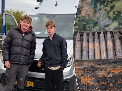 Tieners bellen meteen 112 nadat ze loodzware kist uit het water vissen: ‘Dit kan levensgevaarlijk zi