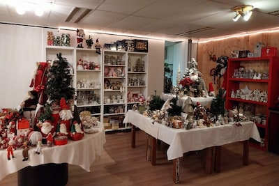 Kerst bij de kringloop: bij deze winkel in Arnhem is binnenkort een kerstshow
