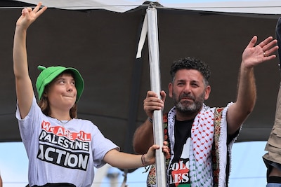Greta Thunberg vaart met vloot met humanitaire hulp naar Gaza, ‘Israël wil activisten arresteren’