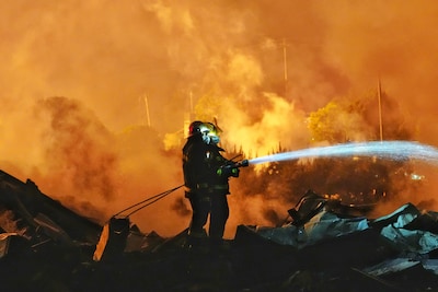 Ruim twintig doden en zestig gewonden bij explosie in vuurwerkfabriek China