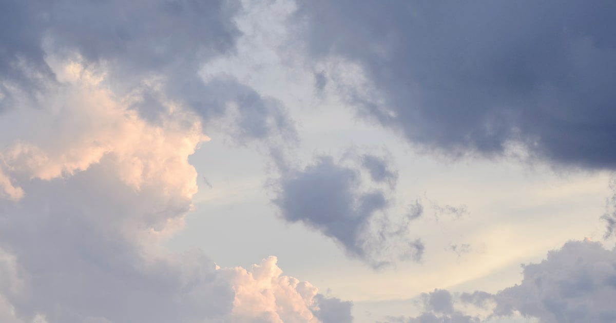 Zon en een enkele bui in Doetinchem in de ochtend