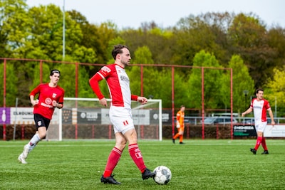 Juliana’31 verslaat Orion in ‘laatste derby’ • Woezik blijft ervoor gaan, ondanks opheffing zondagte