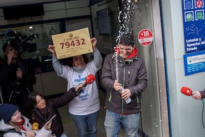 Spaans dorp verscheurd na fout met kerstloterij: miljoen niet uitgekeerd door administratieve fout