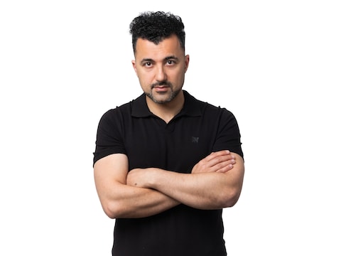 Natuurlijk moeten die overlastgevende Syriërs normaal doen, maar je gaat ze niet overtuigen met gebalde vuisten