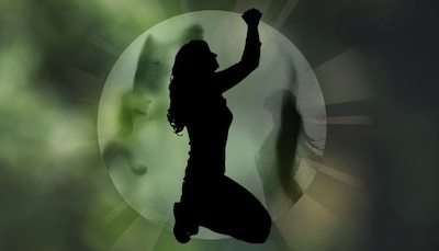 Nieuw getuigenis in documentaire over goeroe Frank: ‘Klinkt gek, maar voelde bijna of ik hém verkrac