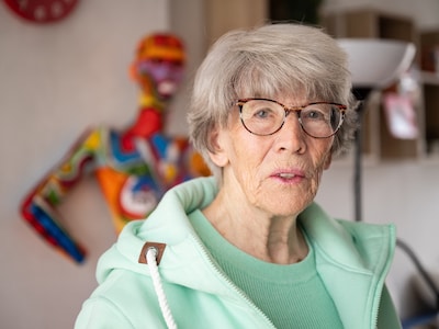 Olga was volgens buren weinig thuis, dus werd haar onterecht fraude verweten en verloor ze haar huis