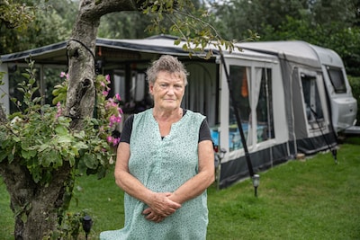 Bep (73) scheidt net na het vieren van haar gouden huwelijk: ‘Ik heb die 50 jaar overleefd, maar nu leef ik weer’