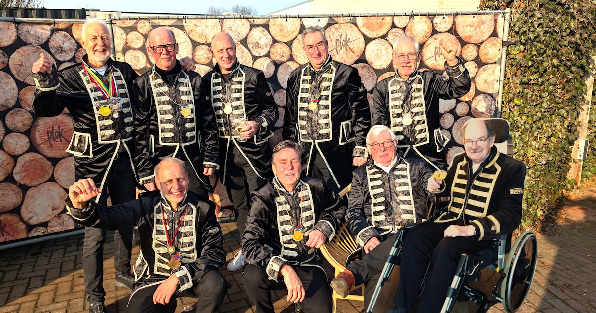 Nieuwe outfits voor Geinsköp-ereleden, high tea voor ‘kosterpoule’ Zelhem