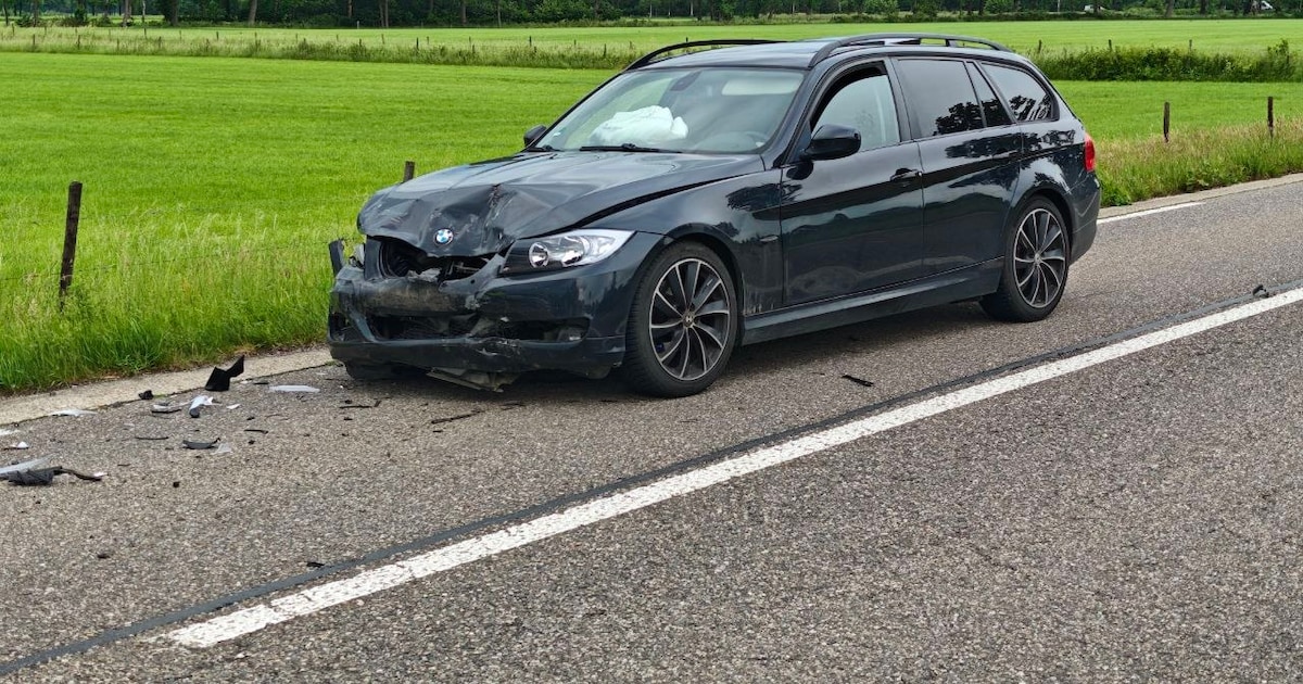Drie auto's beschadigd bij kop-staartbotsing op Ruurloseweg bij Zelhem