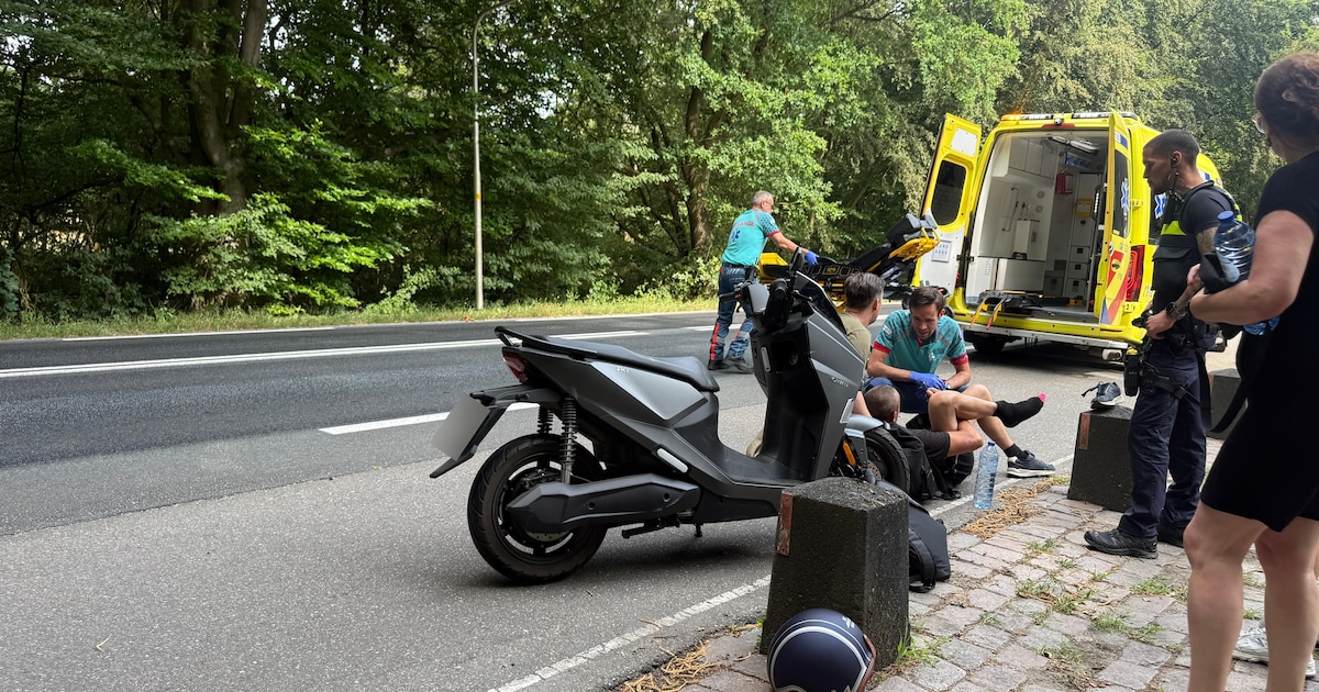 Wandelaar gewond na aanrijding met elektrische scooter in Groesbeek