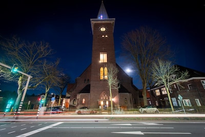 Vreemde villa staat te koop voor 1,3 miljoen euro: ‘Zo’n bijzonder huis ga je nooit meer terugkrijgen’