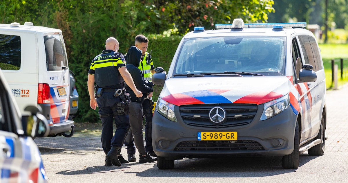 Hij rijdt 185 waar 30 mag en ontsnapt aan de politie, ruim acht dagen ...