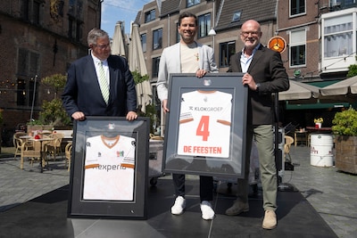 Bruls bij presentatie Vierdaagseshirt van NEC: ‘Als de maat 