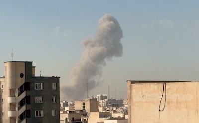 LIVE Midden-Oosten | Iran bereidt ‘verpletterende’ tegenaanval voor, Trump zegt raketprogramma te vernietigen