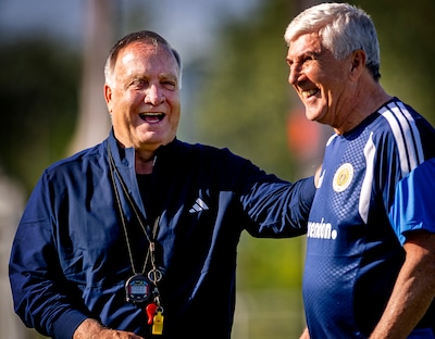 Dick Advocaat reageert voor het eerst op kritiek na overname: ‘Rutten is zelf opgestapt, ik snap het probleem niet’