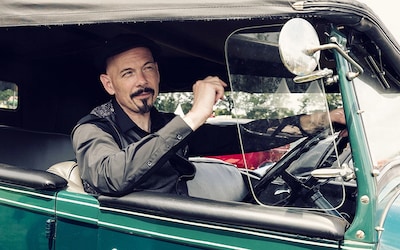 Michael Antony Austin treedt op in Zevenaar