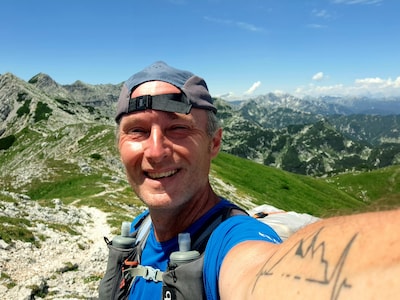 Geert van Nispen houdt social trailrun in Rijk van Nijmegen