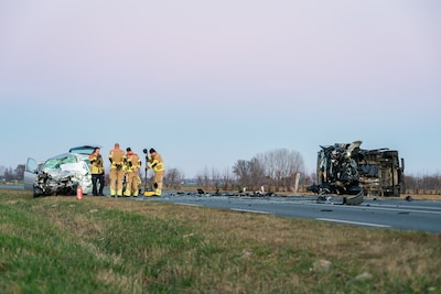 Alphense vrouw (85) komt om het leven bij frontale botsing met bestelbusje op N421 tussen Houten en 