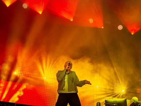 Underworld laat Down The Rabbit Hole 2025 op de grondvesten schudden