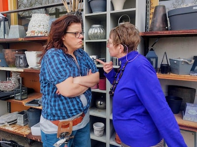 Toneelvereniging Plankenkoorts speelt klucht in Winssen