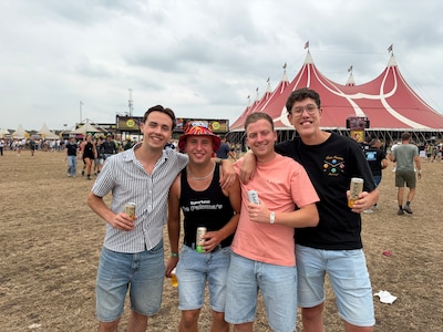 Het bier verliest terrein bij festival Zwarte Cross, bezoekers zijn ook gek op blikjes Viper