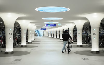 Roltrap van fietskelder onder Amsterdam Centraal had meer dan 500 storingen