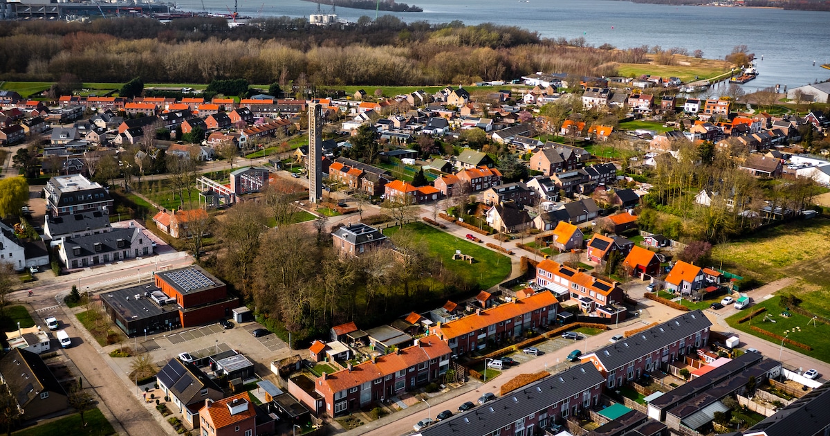 Moerdijkse oppositie wil volledige openheid van het Rijk: ‘Speel niet met gevoelens inwoners dorp Mo