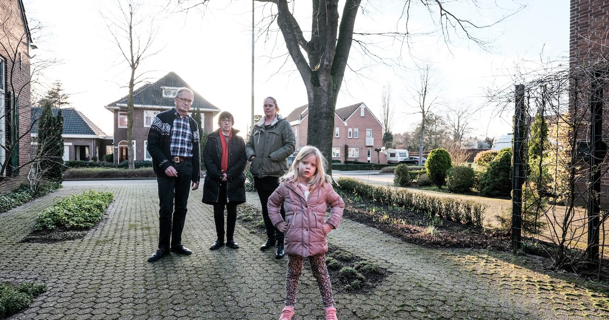 Buren in Gaanderen willen af van ziekmakende huwelijksboom | Regio | De ...
