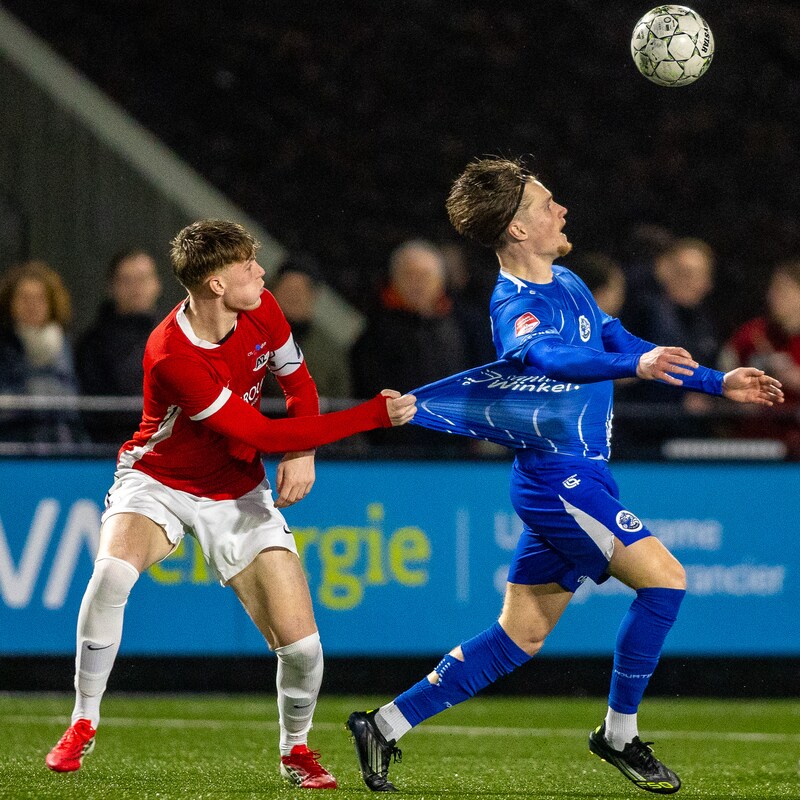 FC Den Bosch geeft historische zege bij Jong AZ in extra tijd uit ...