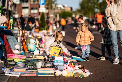 Van rock in Huissen tot Ronnie Ruysdael in Heteren: hier moet je in de Betuwe zijn met Koningsdag (e