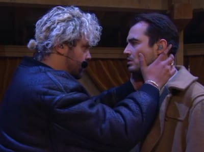 Kijkers lovend over Milan van Waardenburg in The Passion, Terror Jaap duikt op als Barabbas