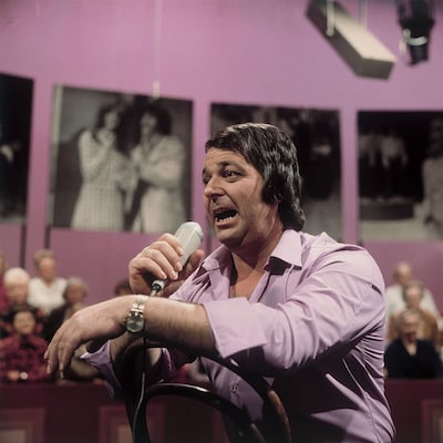 Zanger Jan Boezeroen (92), bekend van De Fles, overleden