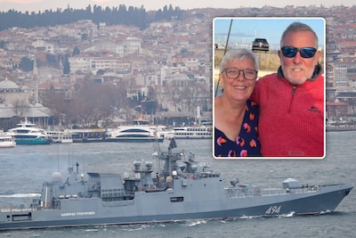 Jane en Alan varen rustig door het Kanaal tot een Russisch oorlogs­schip waarschu­wings­scho­ten lost: 'Surrealistisch'