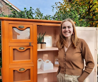 Bij Daphne haal je nu verse baksels uit de voortuin: 'De Lotus blondie is altijd een hit'